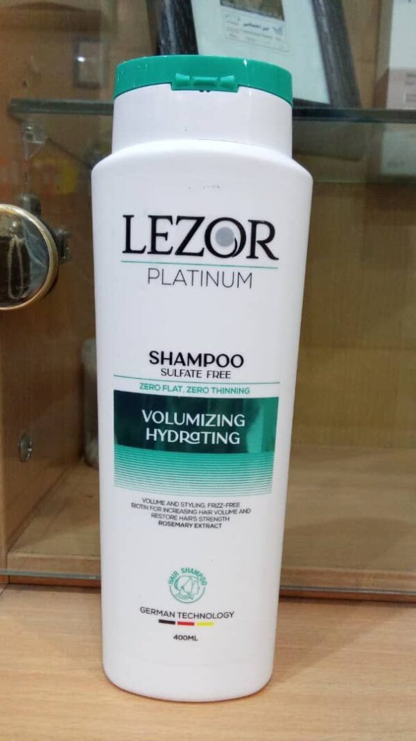 شامپو حجم دهنده و درخشان کننده ظاهری مو لزور Lazor